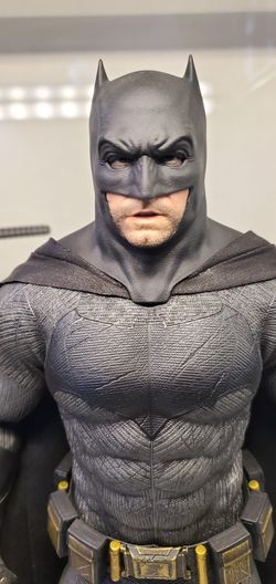 Hot Toys BVS Batman + Zhao Head Sculpt