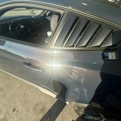 Side Window Louvers And Sun Visor FORD 