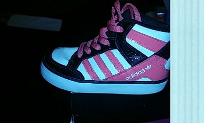 Adidas size 7