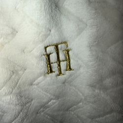 Tommy Hilfiger White Plush Robe (Super Soft)