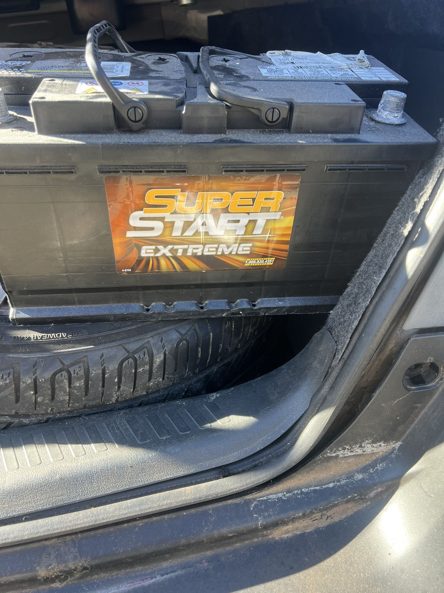 Super Start Extreme Standard Top Post Battery