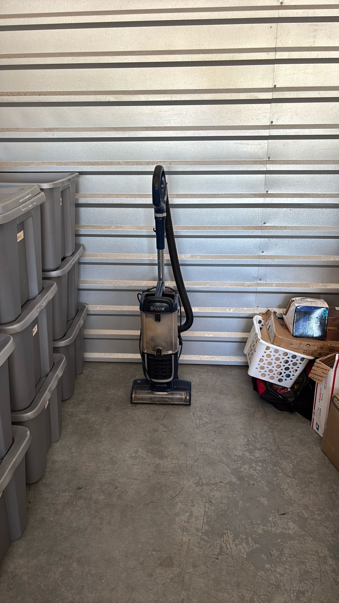 Shark  NV151 Vacuum For parts 