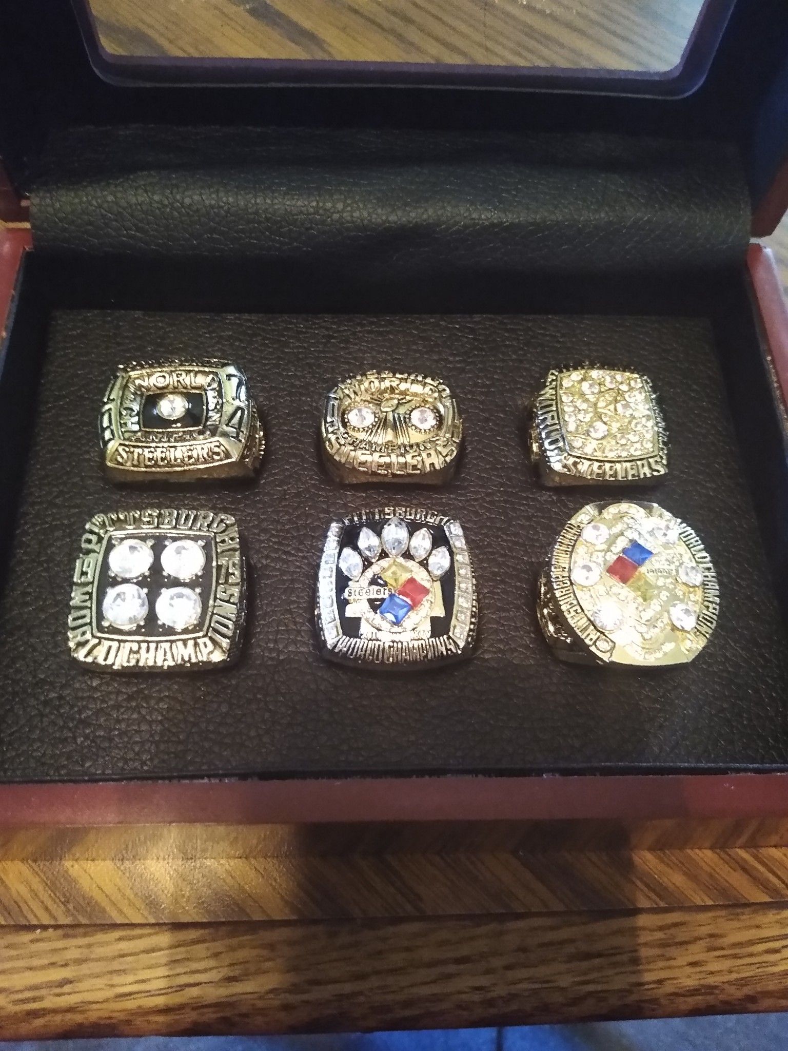 Pittsburgh Steelers Championship Ring Set with Display Case