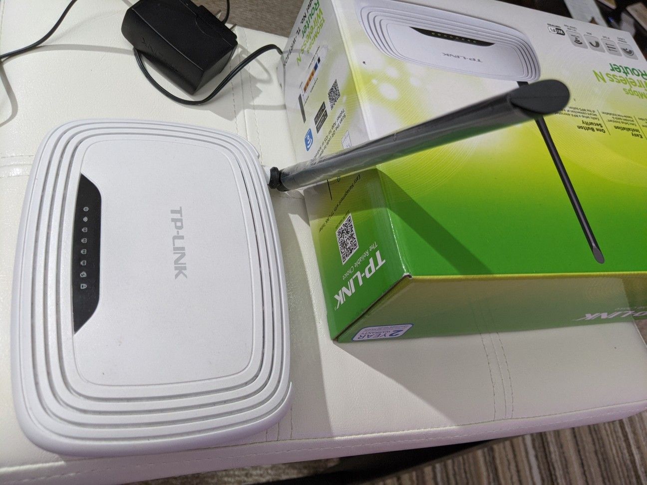 TP-Link 150Mbps Wifi router