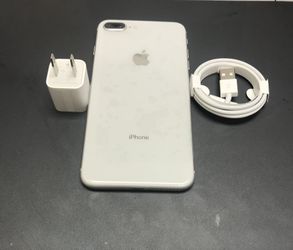 iPhone 8 Plus 64GB Factory Unlocked