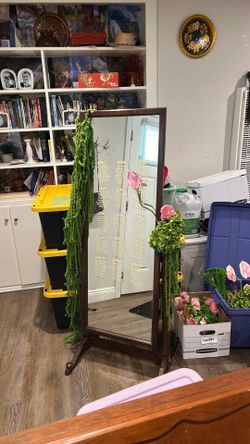 Vintage mirror wedding sign