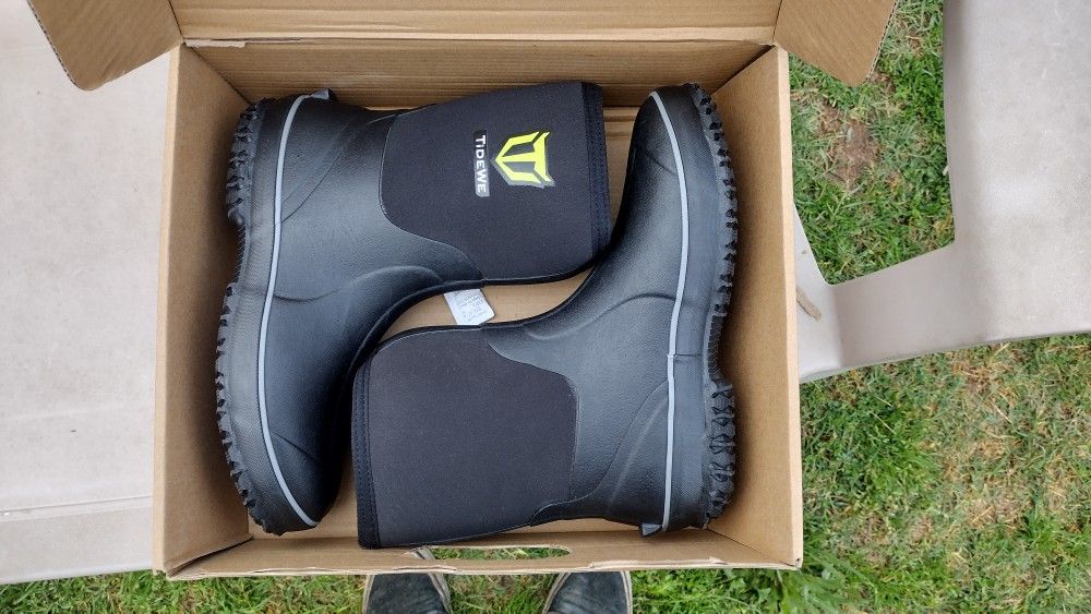 TIDEWE Rubber Boots for Men, 5.5mm Neoprene Insulated Rain Boots with Steel Shank