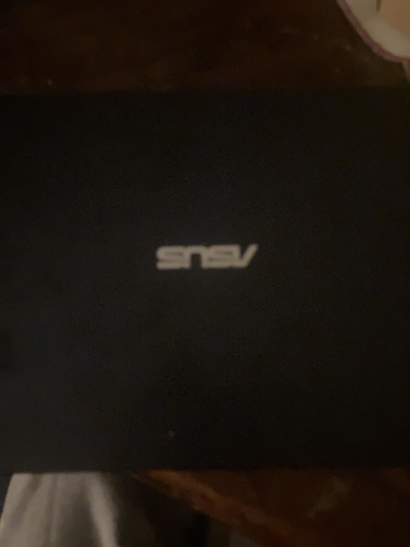 ( Read Description )Slightly Used Windows 10 Laptop.