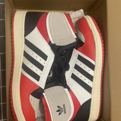 Adidas original Size 12