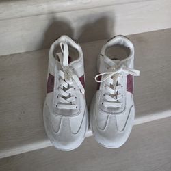 Sneaker EXCELENTE  Condition  