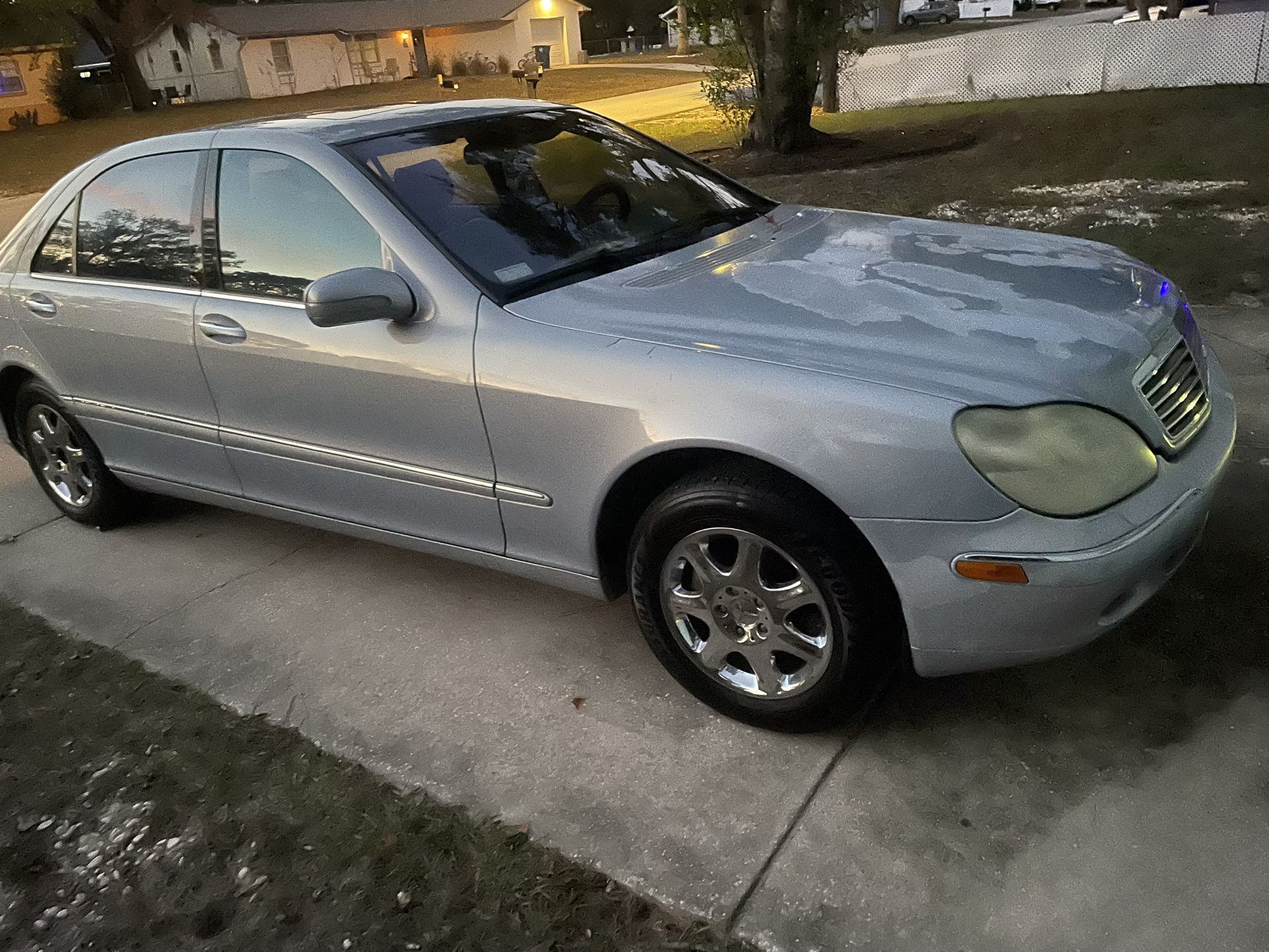 2001 Mercedes-Benz S-Class