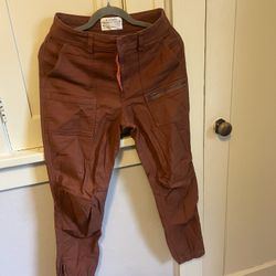 Women’s Pants 