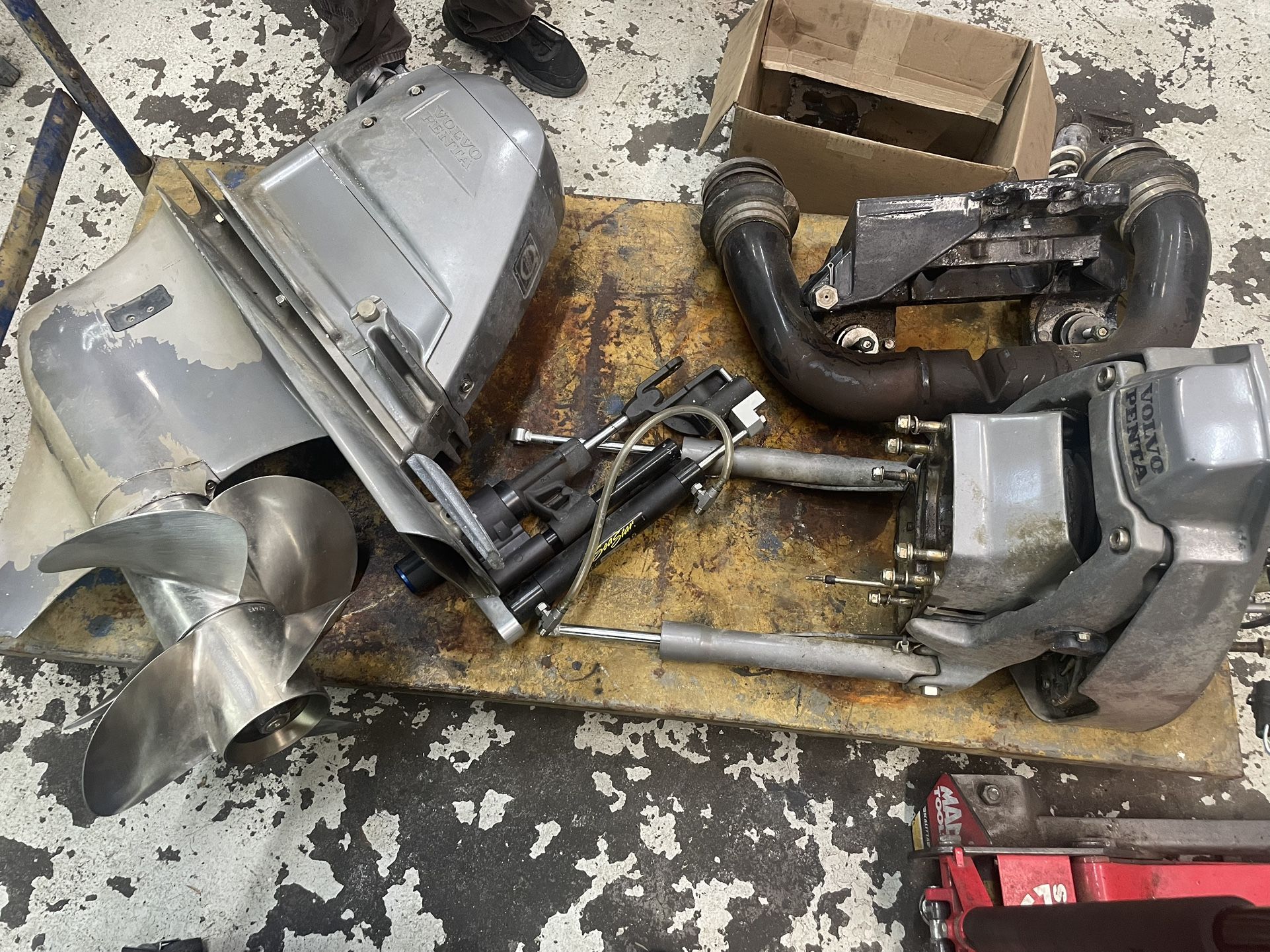 Volvo Penta DPS-B Outdrive Package – 1.95 Gear Ratio  OBO