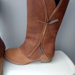 Brown Boots 