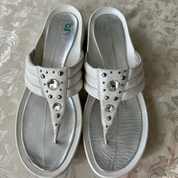 Super Comfortable Calvin Klein Sandals Women’s Size 10