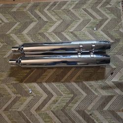 Harley Davidson stock mufflers