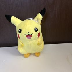 Pikachu Pokémon Plush Toy (Small, Suction Cup)
