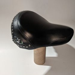 02 And Up Harley Heratige Softail Seat 