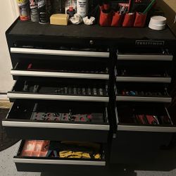 craftsman toolbox with craftsman tools 