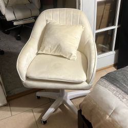 Vanity Chair