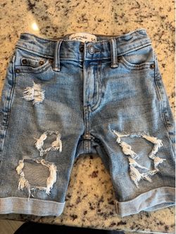 Abercrombie shorts SIZE 5/6