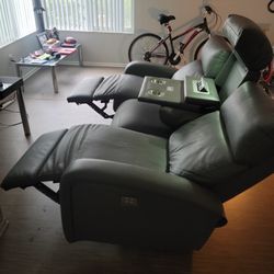 Recliner Coach