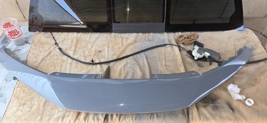 2022 Honda Civic Upper Bumper Cover