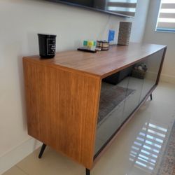 TV Cabinet 