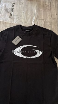 Men’s Balenciaga shirt