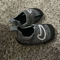 Nike Swoosh 