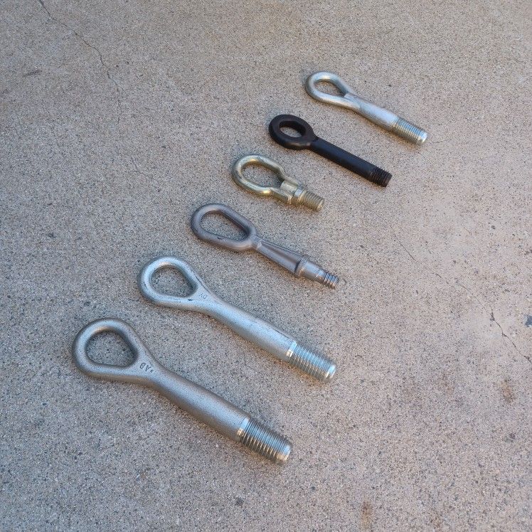 Vehicle Pulling Eye Bolts.