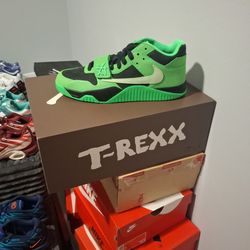 TRAV SCOTT T REXX CJ1 SIZE 9 PRICE IS FIRM