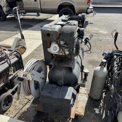 30 Gallon Gas Air compressor
