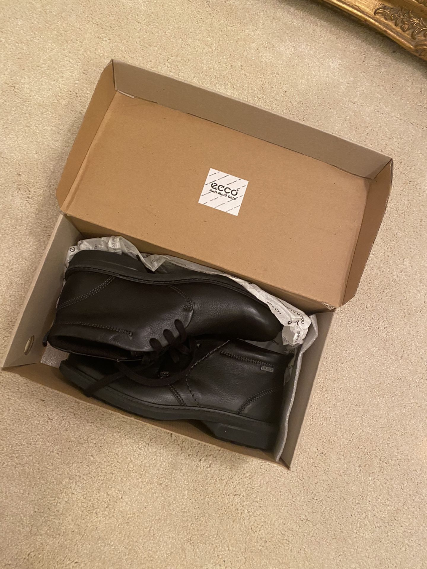 Ecco “Turn” Men’s Shoe Size US7-7.5 EU41