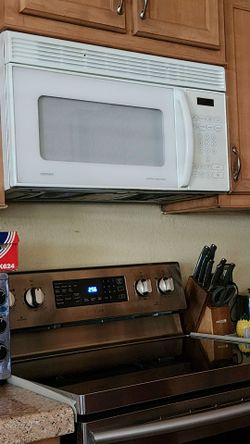 Stove and Microwave