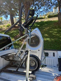 Bowflex Max Trainer M7 Elliptical