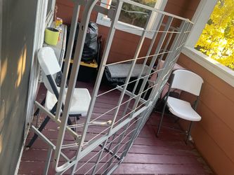 Metal bed frame
