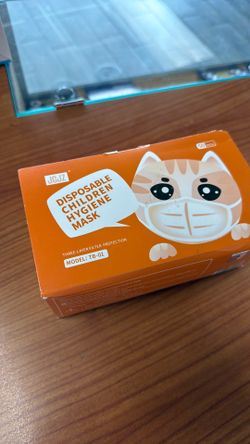 pieces.Cute disposable children hygiene mask. 50 pieces
