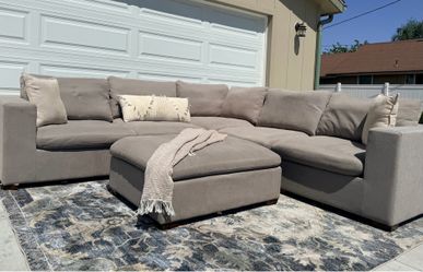 NEW Costco Thomasville gray modular sectional DELIVERY AVAILABLE