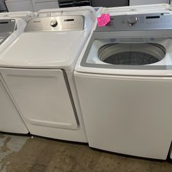 Samsung New Washer 5.0 Cu Ft And Used Dryer Gas Or Electric 220v Set