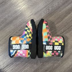 Ugg size 11 kids 