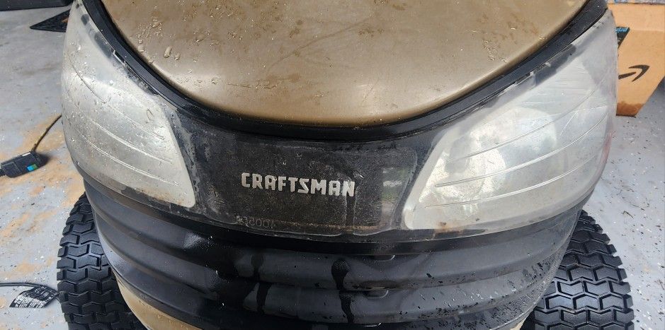 42" Lawnmower Tractor