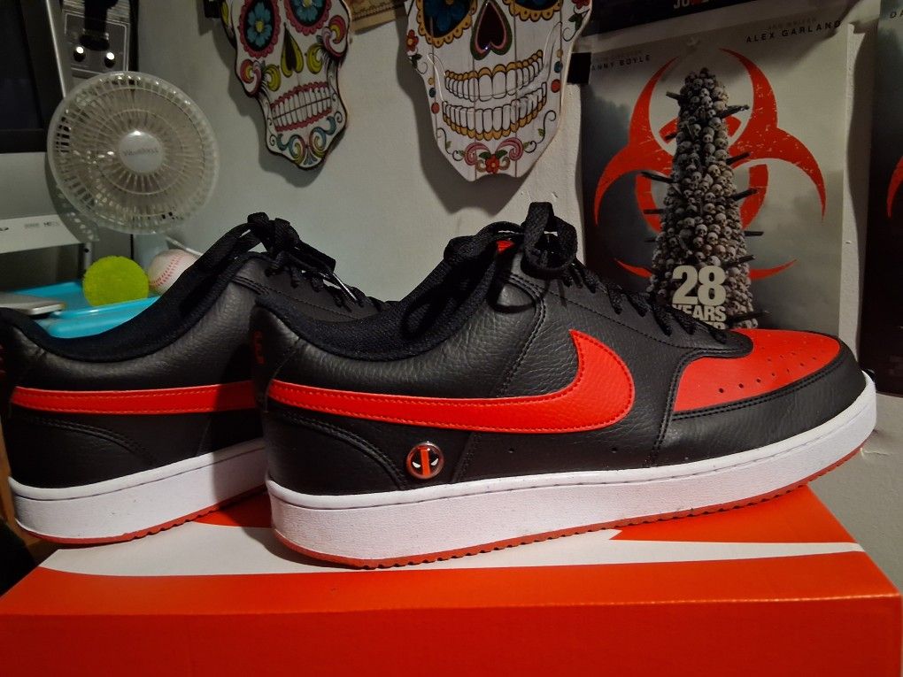 Deadpool Nike's