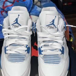 Jordan 4 military blue