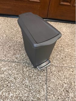 Simple human trashcan
