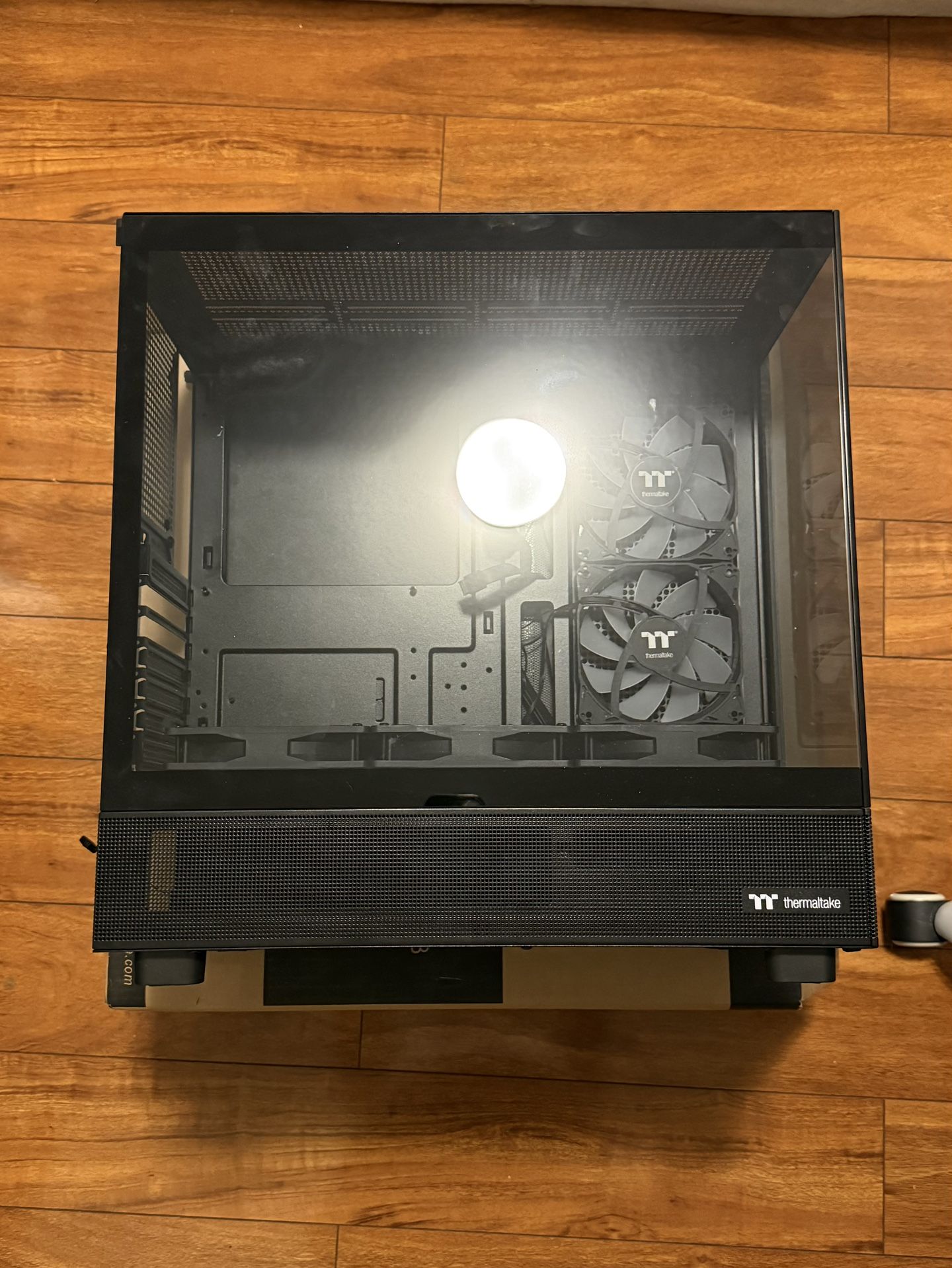 Thermalright View 270 TG ARGB ATX Case And 5 Thermalright Rgb Fans