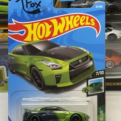 🇯🇵 HOT WHEELS 2017 - Green Tanner Fox - ‘17 Nissan GT-R R35 - Guaczilla - SPEED BLUR 61/250 - 1:64