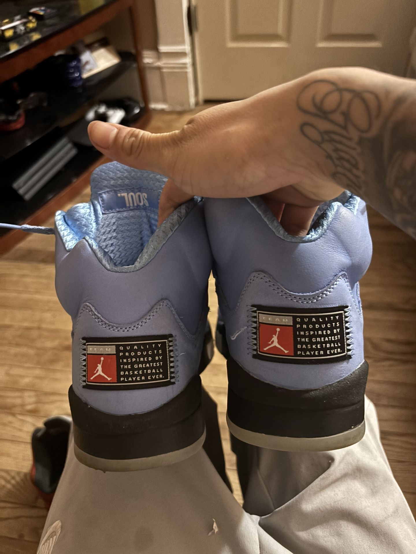 Jordan 5 UNC