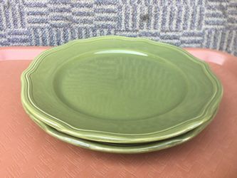 2 green plates 8.5”