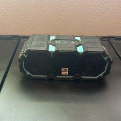 Water proof Bluetooth speaker